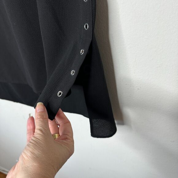 HYFVE Black with Silver Grommet Sleeveless Silky Hi Low Tunic Tank Keyhole Back - Picture 7 of 16